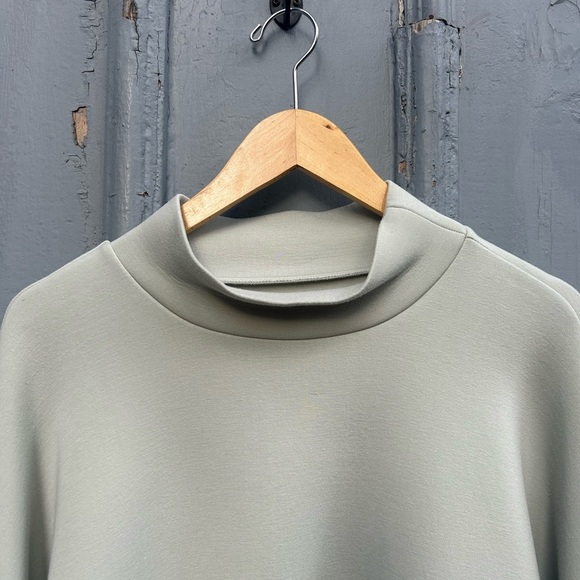Leze the Label Maya Turtleneck, Matcha, size XL - Picture 5 of 10